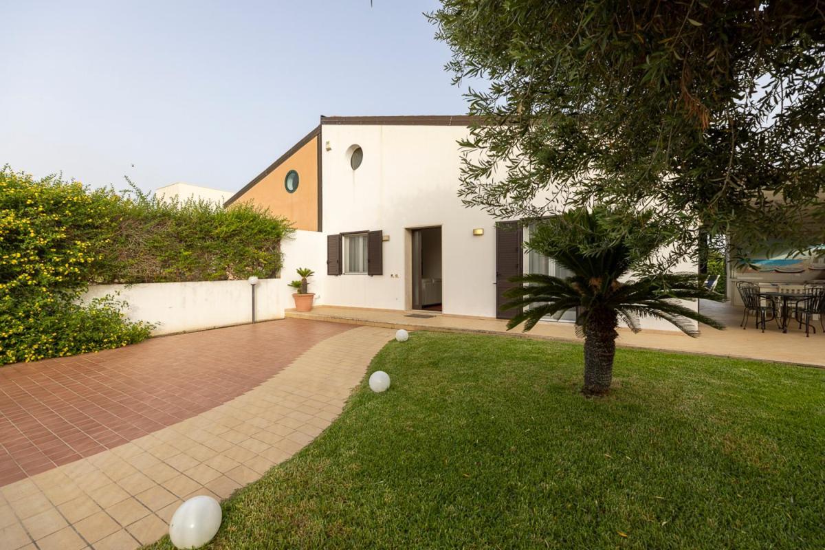 Villa Relax A 200Mt Dal Mare Поццалло Экстерьер фото